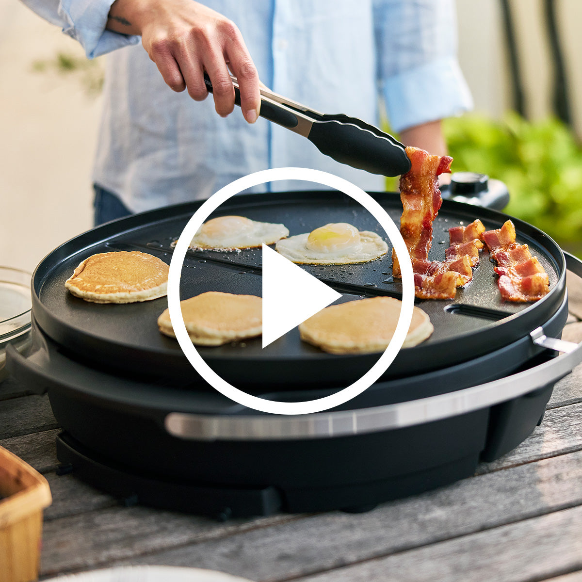 2-in-1 Portable Indoor/Outdoor Electric Grill & Griddle | Navy