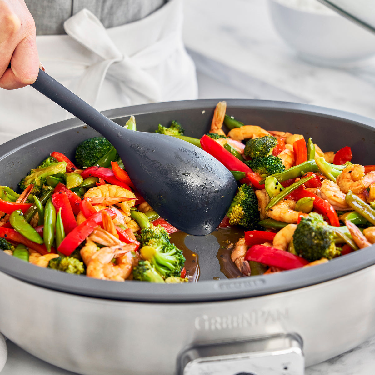 Elite 5.5-Quart Oval Electric Skillet | Premiere Stainless Steel
