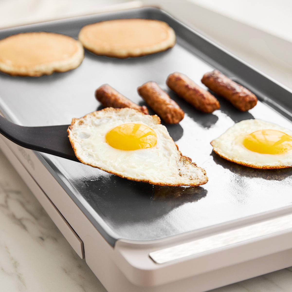 Advanced Griddle with Warming Drawer | Clay