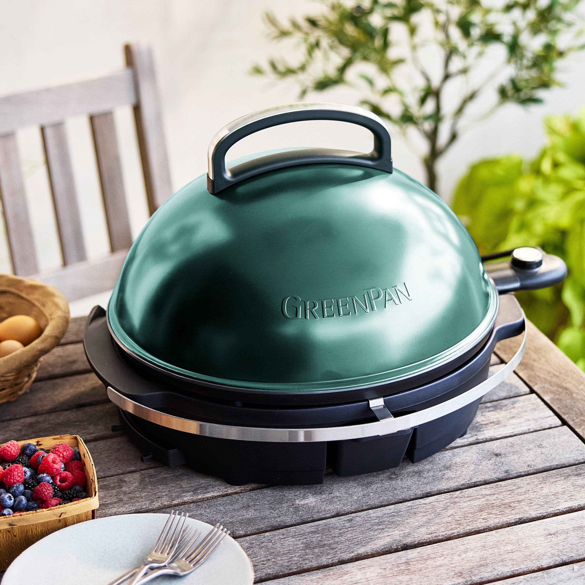 2-in-1 Portable Indoor/Outdoor Electric Grill & Griddle | Forest Green